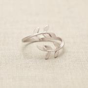Bay Leaf Ring in silver