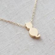 Tiny cute cat necklace