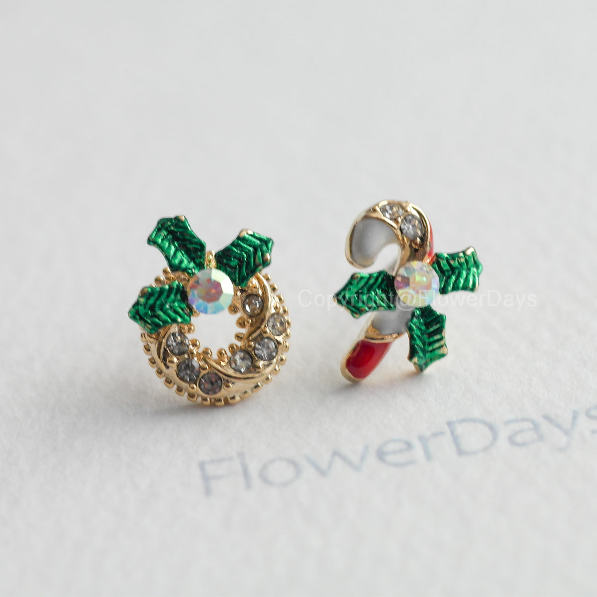 Christmas Wreath Crystal Earrings Stud Earrings/Christmas/Gift on Luulla