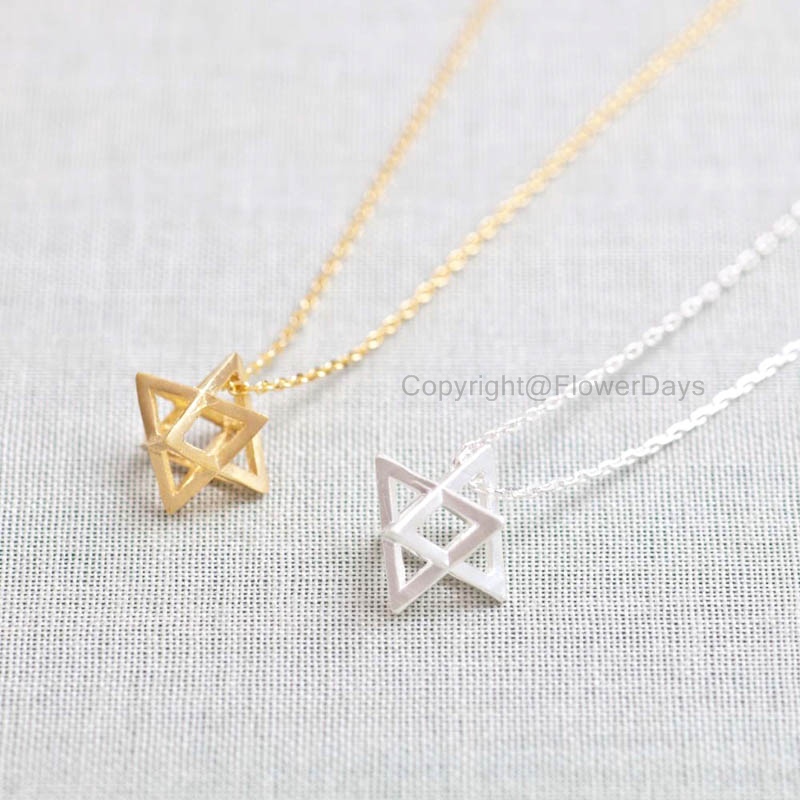 3D star necklace